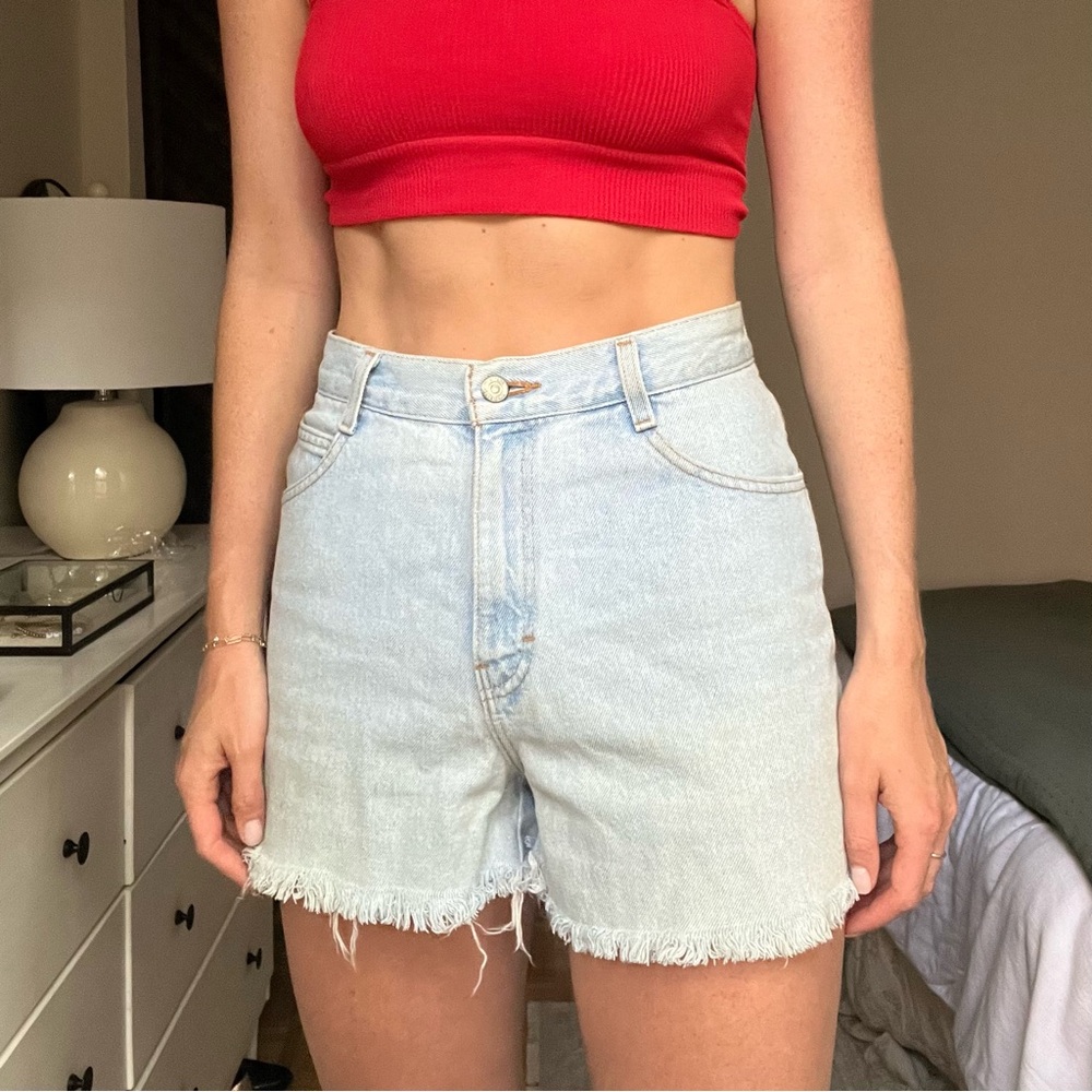 Levi like denim shorts